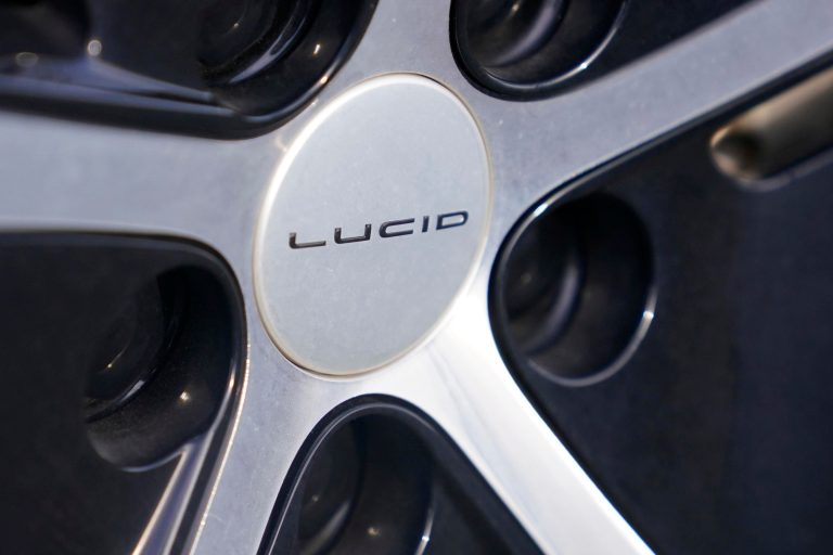Lucid Motors Denies Bankruptcy Rumors Following 55% Stock Crash