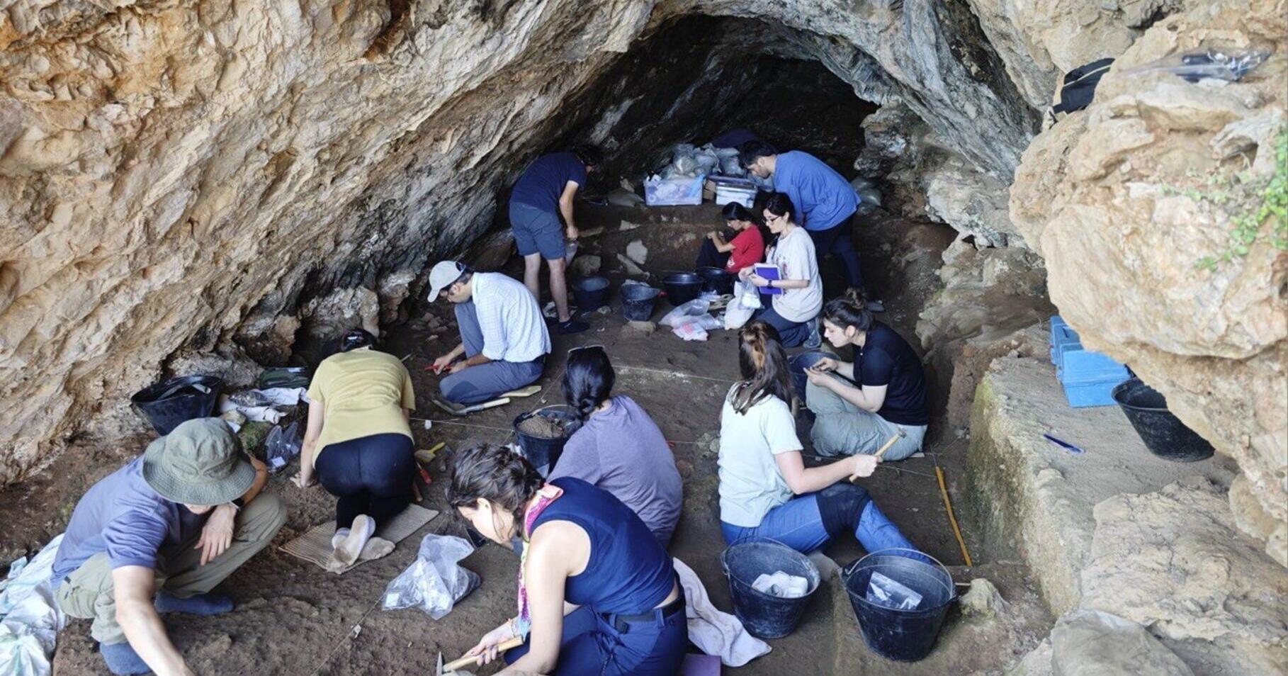 Shared Caves, Shared Practices: A Cultural Crossroads