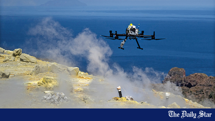 From Manual Sampling to Autonomous Flight