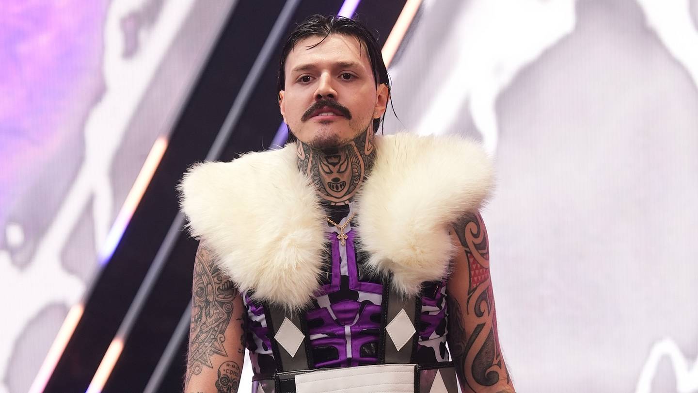 Dominik Mysterio Reportedly Frustrated With WWE Booking And Character Direction