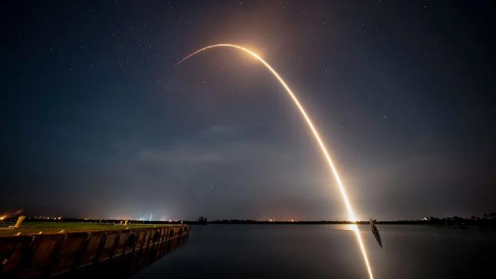 SpaceX Falcon 9 Rocket Upper Stage Collides With Moon Near Einstein Crater