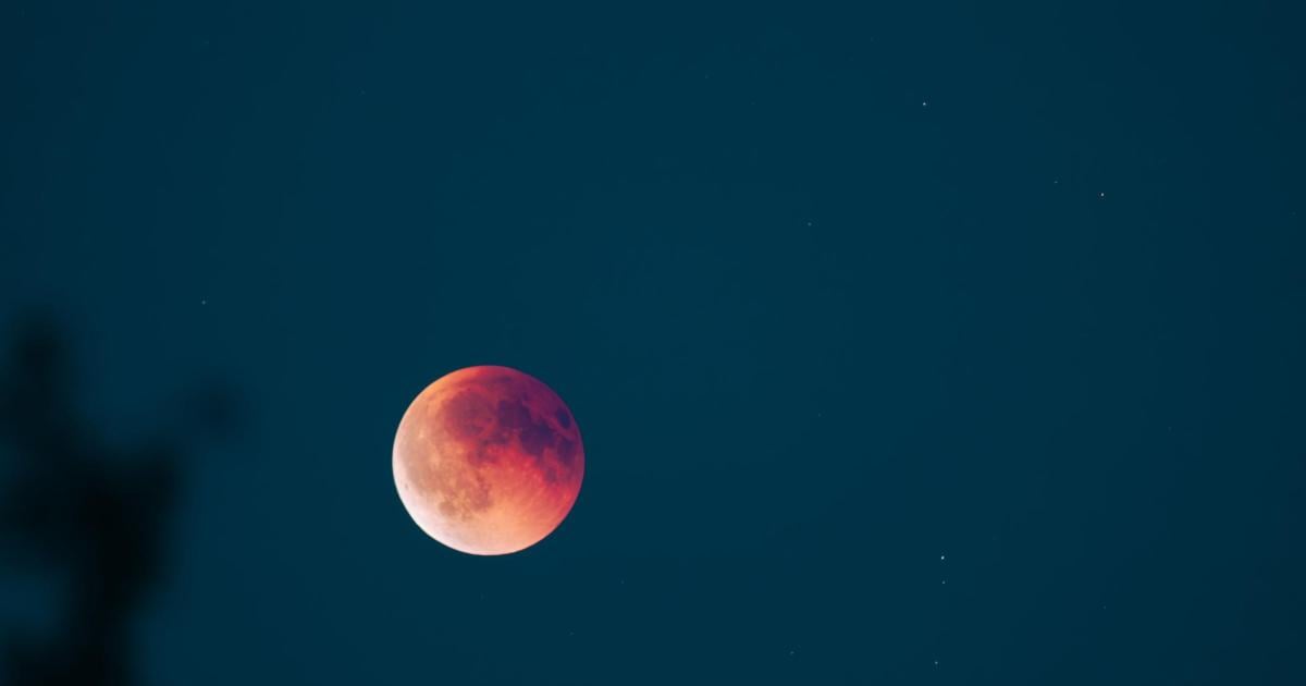 Partial Lunar Eclipse 2026 Visible in North America and the UK