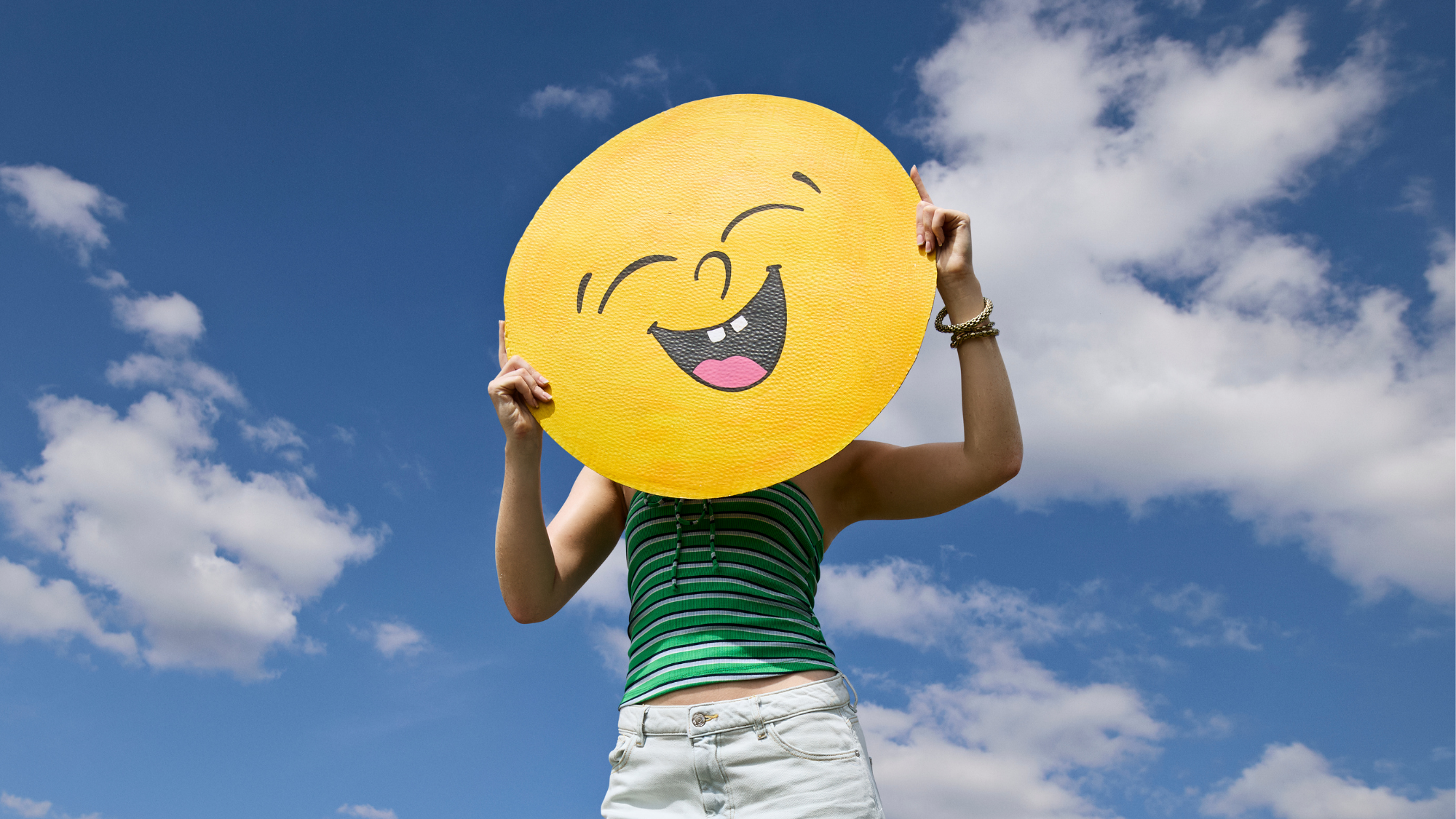 Daily Kindness and Gratitude Boost Wellbeing, 2025 Meta-Analysis Finds