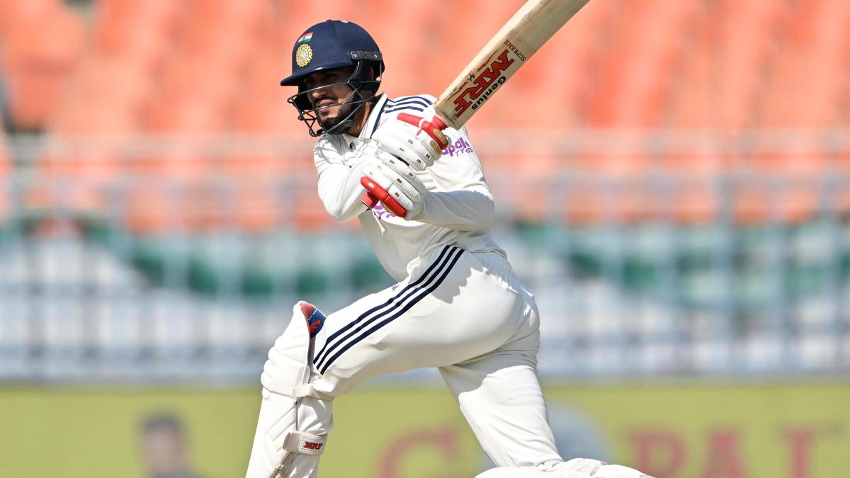 Shubman Gill Misses Day 1 of Sri Lanka Warm-Up Match Due to Finger Injury