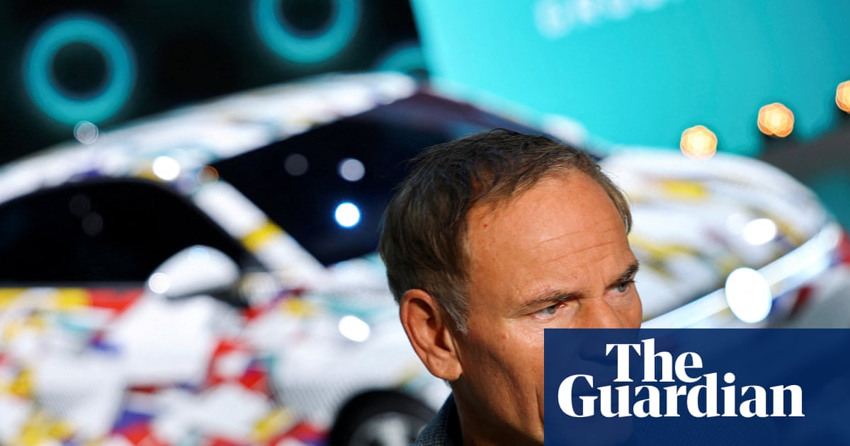 Volkswagen Workers Boo CEO Oliver Blume Over Possible 50,000 Job Cuts