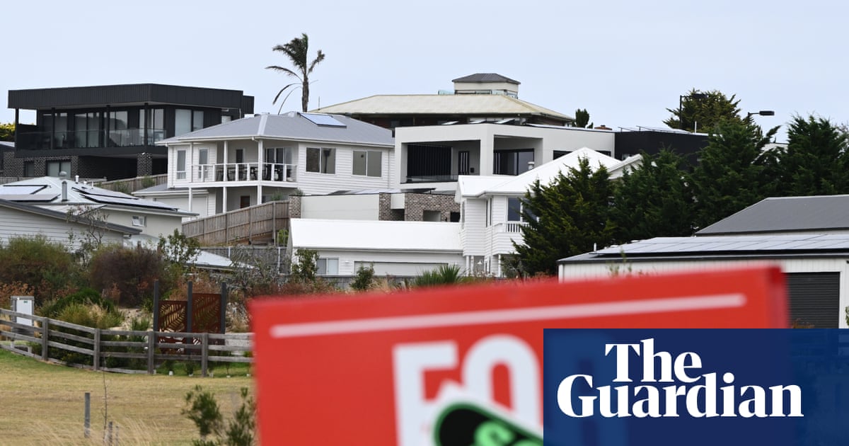 First Home Buyers Increase Loan Applications as Property Investors Retreat