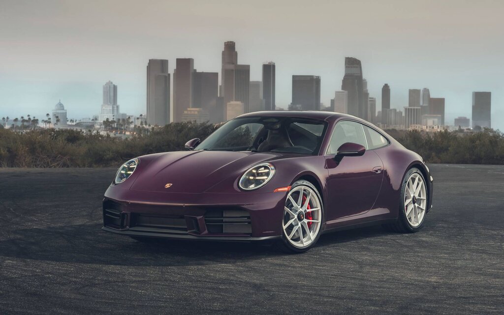 Porsche to Offer Manual Transmission for 2027 911 Carrera S in North America