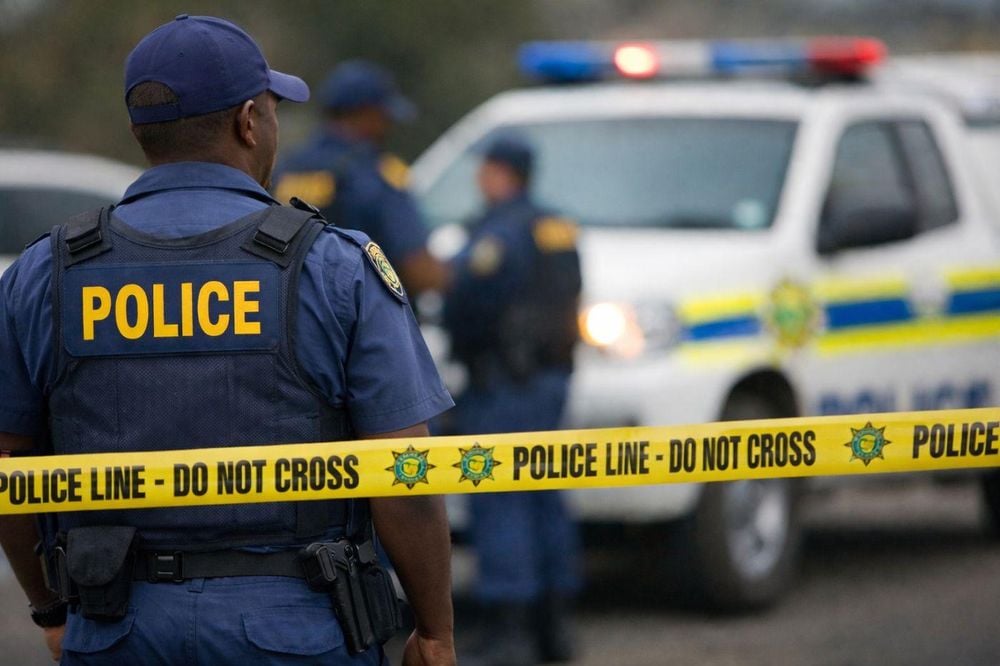 Police Captain and Suspect Killed in Knysna Shootout During Operation