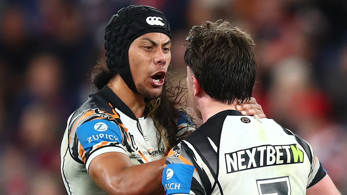 Wests Tigers Upset Sydney Roosters as Jock Madden Hits Winning Field Goal