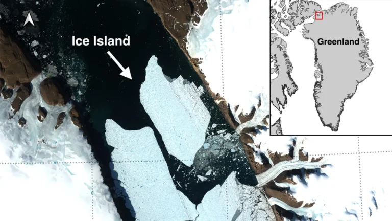 Manhattan-Sized Ice Island Breaks Off Greenland's Petermann Glacier