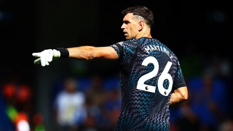 'I'm going to do it with pride' - Emiliano Martinez reveals John Terry's blessing after taking iconic Che