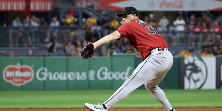 Toronto Blue Jays Claim Veteran Reliever Paul Sewald Off Waivers