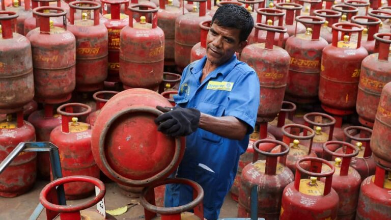 LPG Aadhaar Authentication Mandatory for Subsidised Refills by Oct 1, 2026