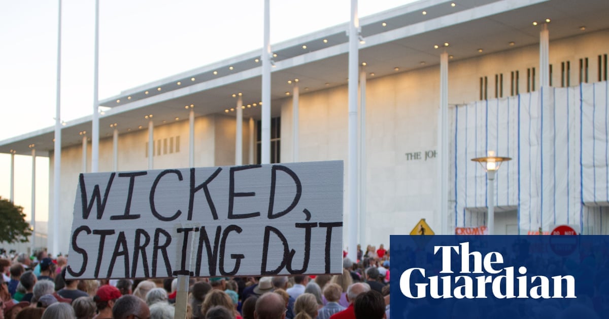 Kennedy Center Board Votes Indefinitely to Close Facility Amid Protests