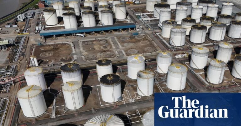 Brent Crude Surpasses $100 As Iran Conflict Escalates