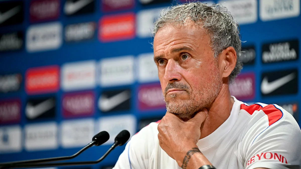Luis Enrique Signs Contract Extension With Paris Saint-Germain Until 2030