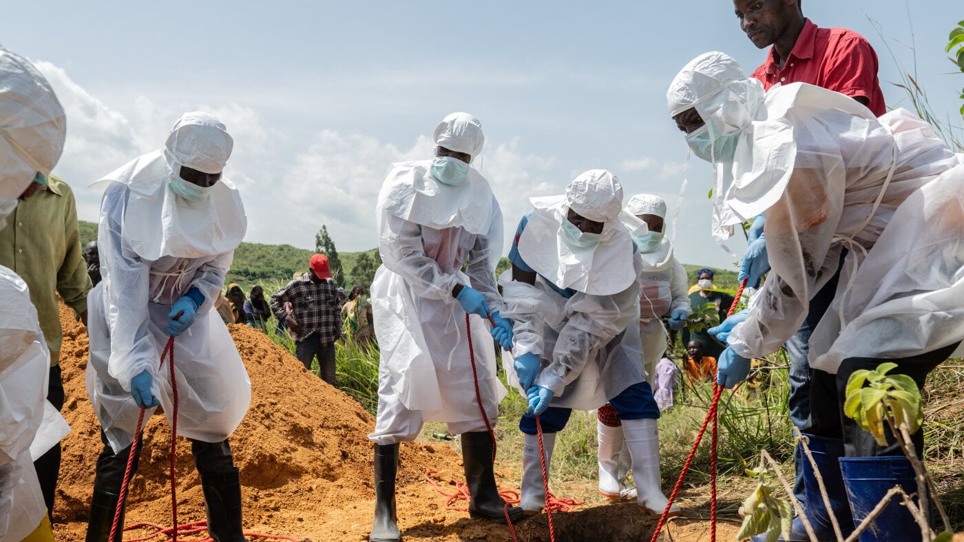 DR Congo rolls out Ebola vaccine for health workers as death toll rises