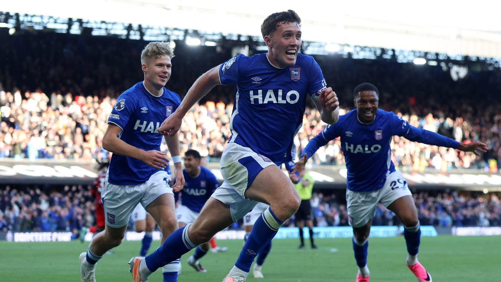 Dara O'Shea Scores Late Winner as Ipswich Town Beat Fulham 2-1
