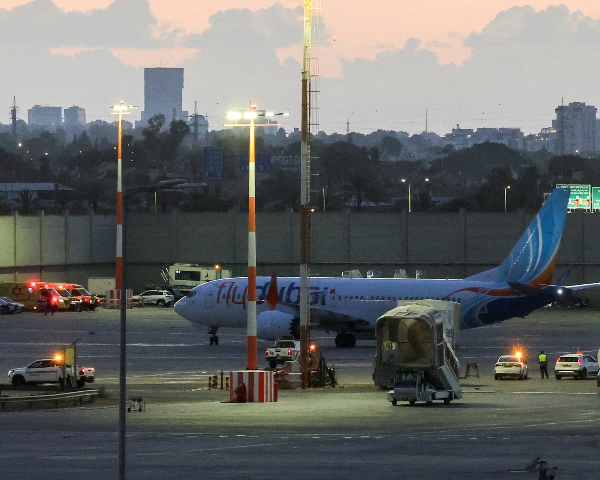 Flydubai Co-Pilot Attacks Captain With Axe Over Saudi Airspace