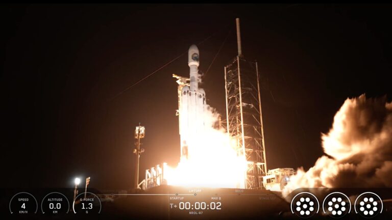 SpaceX Launches First Falcon Heavy Mission for National Reconnaissance Office