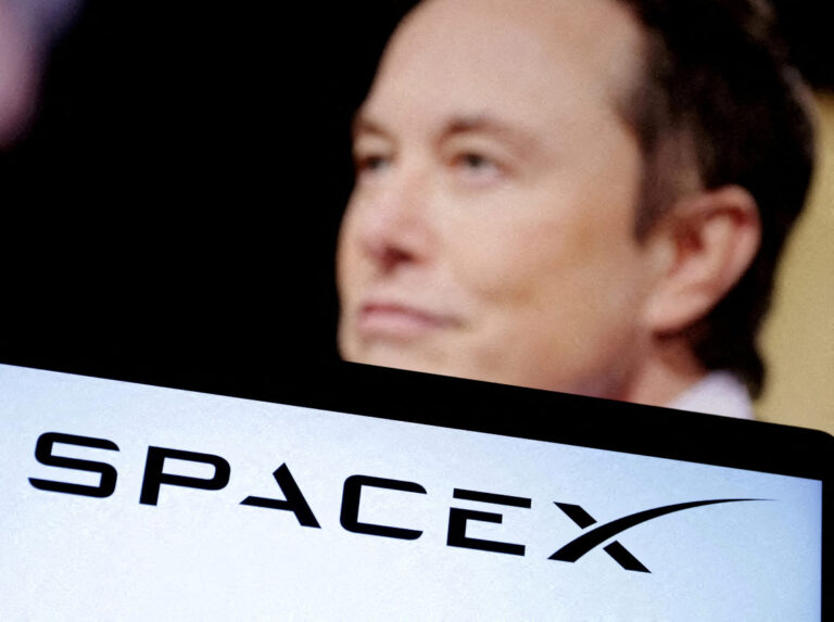 Elon Musk confirms discussion of merger between Tesla and SpaceX
